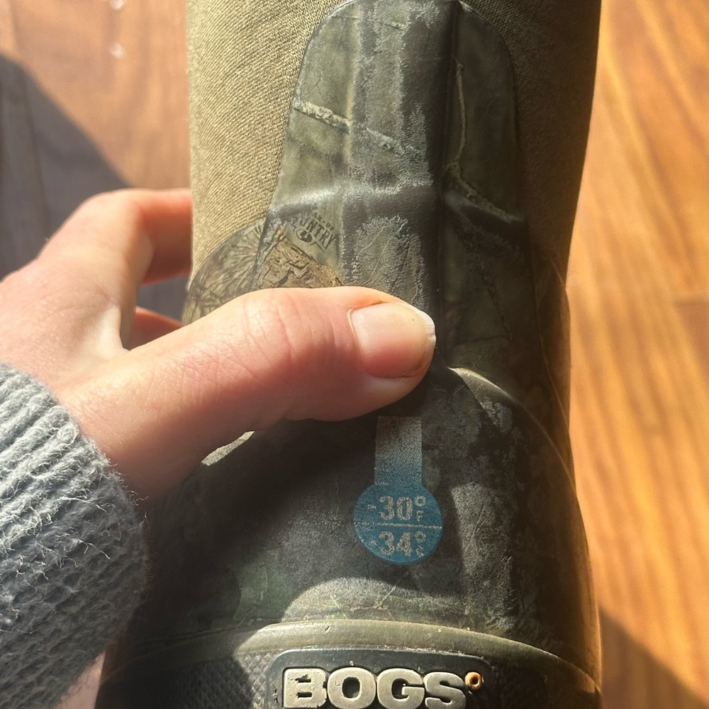 Bogs Kids' Black and Olive Rain Boots - Picture 5 of 11
